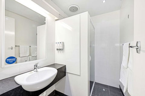 Coach House Launceston - Accommodation Yamba 23