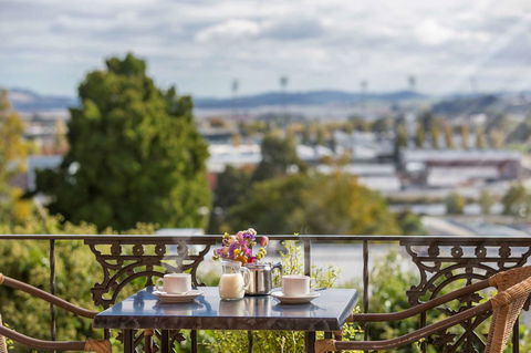 Coach House Launceston - Accommodation Yamba 27