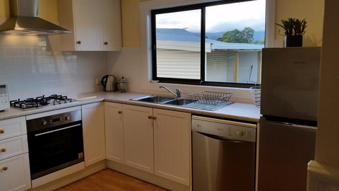 The Manager\'s Cottage - Accommodation Yamba 10