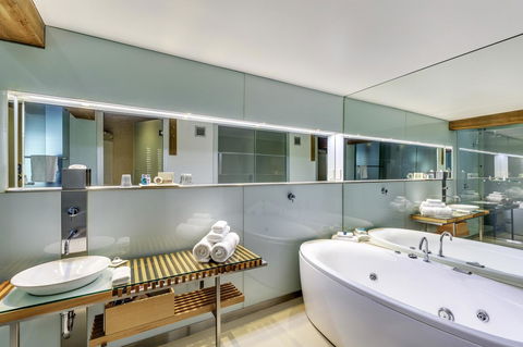 The Henry Jones Art Hotel - Accommodation Yamba 20