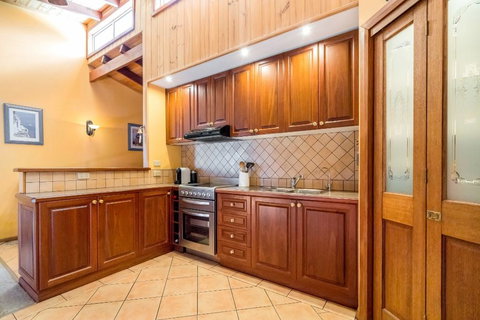 Freycinet Panorama - Accommodation Yamba 9