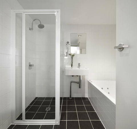 Travelodge Hotel Hobart - Accommodation Yamba 4