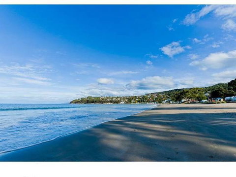 The Ultimate Beach House - Accommodation Yamba 0