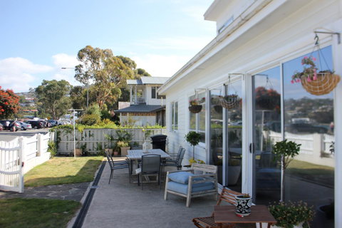 The Ultimate Beach House - Accommodation Yamba 11