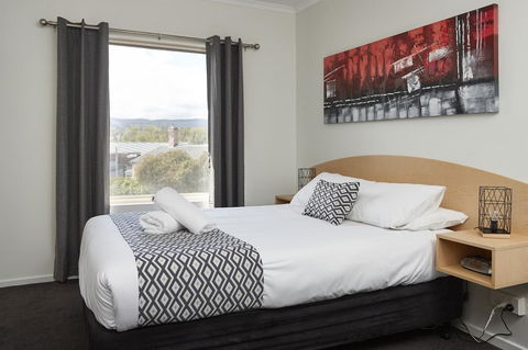 Elphin Serviced Apartments - Accommodation Yamba 34