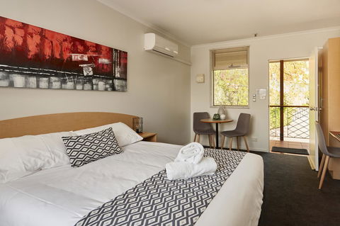Elphin Serviced Apartments - Accommodation Yamba 22