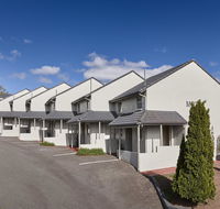 Elphin Motel  Serviced Apartments - Accommodation Yamba
