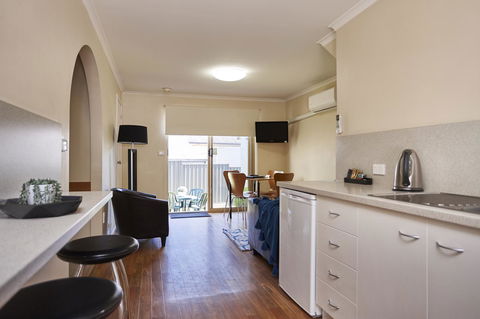 Elphin Serviced Apartments - Accommodation Yamba 30
