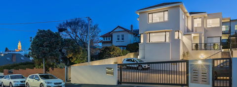 110 Hampden Apartments - Accommodation Yamba 10