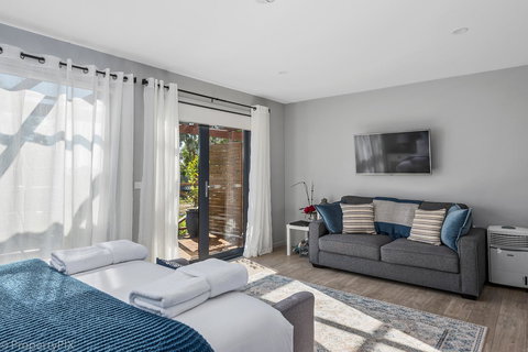 Harrison Grove - Accommodation Yamba 8
