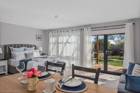 Harrison Grove - Accommodation Yamba 11