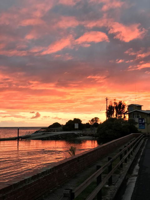 The Waterfront Wynyard - Accommodation Yamba 18