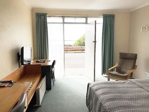 The Waterfront Wynyard - Accommodation Yamba 38