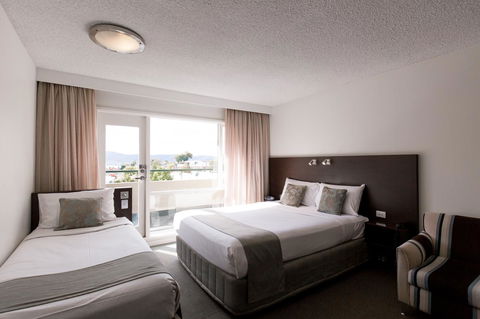 St Ives Apartments - Accommodation Yamba 10