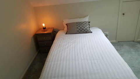 City Townhouse Walking Distance To City - Accommodation Yamba 7