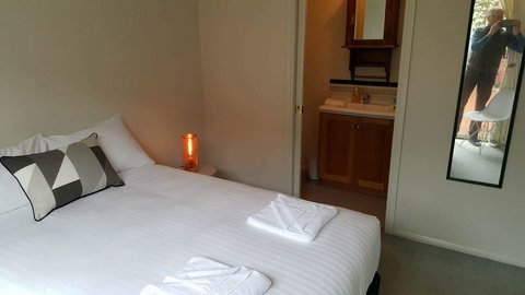 City Townhouse Walking Distance To City - Accommodation Yamba 3