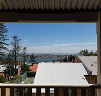 Newcastle Short Stay Apartments - Vista Apartment - Accommodation Yamba