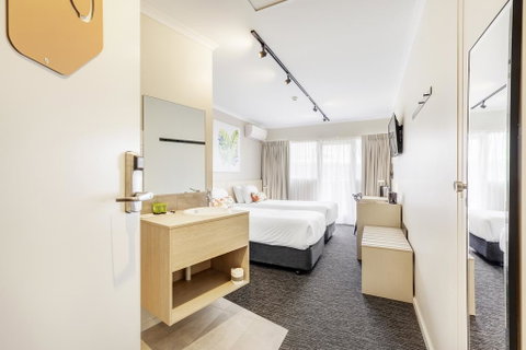 Nightcap At Findon Hotel - Accommodation Yamba 1