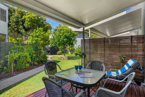 Noosa Entrance 2 Bedroom Garden Side Townhouse. - Accommodation Yamba 0