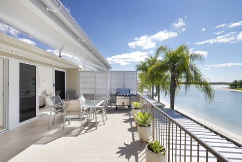 Noosa Haven - Accommodation Yamba 2