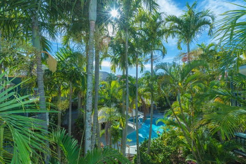 Noosa Outrigger Beach Resort - Accommodation Yamba 3