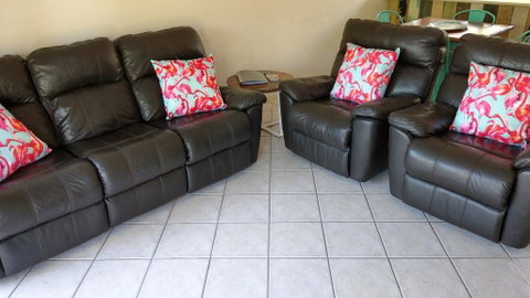 Noosaville Resort Living On Noosa River Gympie Terrace - Accommodation Yamba 3