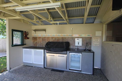 NORTH HEAVEN STATION 28 Alma St, North Haven - Accommodation Yamba 3
