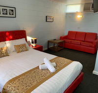 Nowa Nowa Hotel Motel