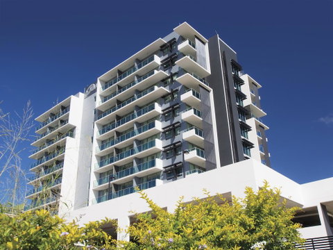 Oaks Gladstone Grand Hotel - Accommodation Yamba 1