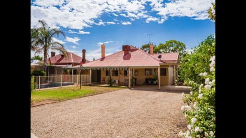 Oakwood Cottage - Accommodation Yamba 1