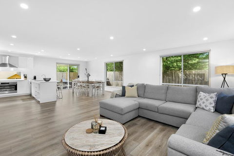 OCEAN BREEZE Family Home - Accommodation Yamba 2