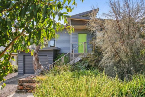 OCEAN ESCAPE - The Ultimate Luxury Beach House - Accommodation Yamba 2