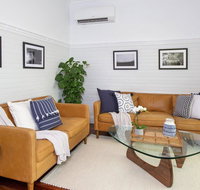 Ocean Mist Cottage - across from pet friendly beach - Accommodation Yamba