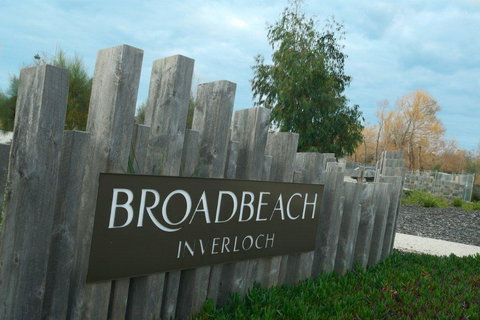 ONE LEVEL AT BROADBEACH RESORT - Accommodation Yamba 3