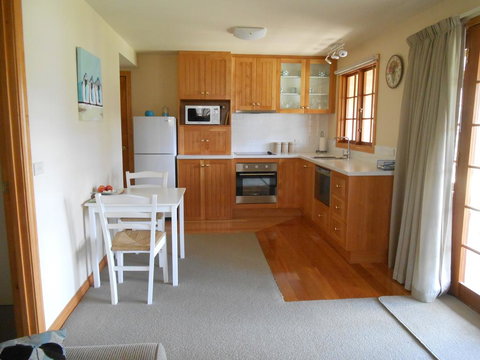 Otago Cottage - Accommodation Yamba 3