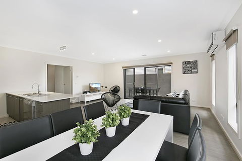 Palm Grove Beach House Dromana - Accommodation Yamba 2