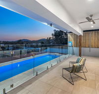 Panoramic Views Villa Birdwood Terrace 4 Bedroms - Toowong - Accommodation Yamba