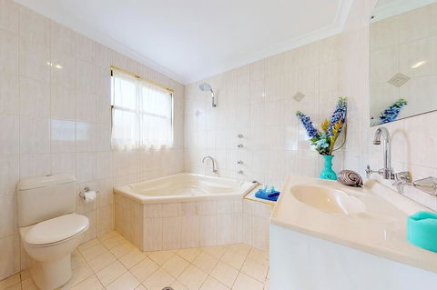 Paradise Beach Apartments - Accommodation Yamba 1