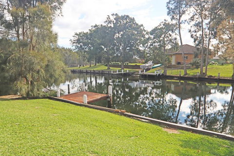 Paradise On The Water - Accommodation Yamba 2