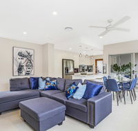 Park Avenue Luxe Townhouse Brand New Sleeps 9 - Accommodation Yamba
