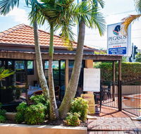 Pegasus Motor Inn and Serviced Apartments - Accommodation Yamba