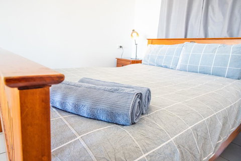 Penneshaw Beach Stay - Accommodation Yamba 2