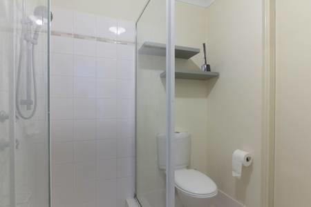 Perth Whistler Lodge - Accommodation Yamba 3