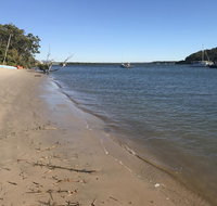 Pet Friendly Waterfront Holiday House on Peacefull Island with Bikes and Kayaks - Accommodation Yamba