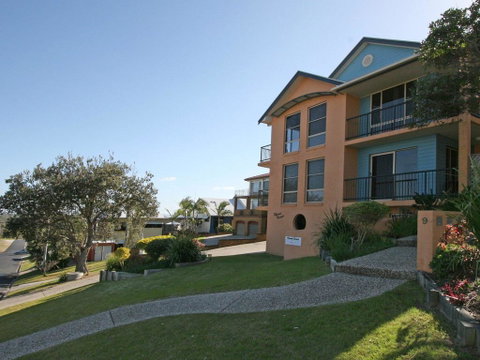 Phoenix Terrace -townhouse Yamba - Accommodation Yamba 2
