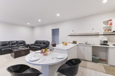 Platinum Motel - Accommodation Yamba 3
