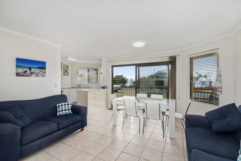 POINTVIEW LODGE, UNIT 1 - Accommodation Yamba 1