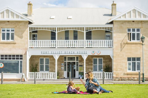 Port Elliot Beach House YHA - Accommodation Yamba 2