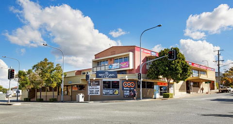 Prince Of Wales Hotel - Accommodation Yamba 0