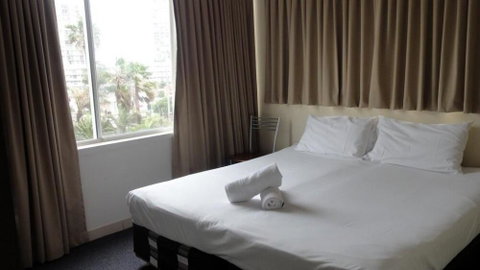 Quarterdeck Apartments - Accommodation Yamba 1